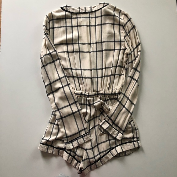 (UO) Out From Under Plaid Beachy Romper - Picture 6 of 7